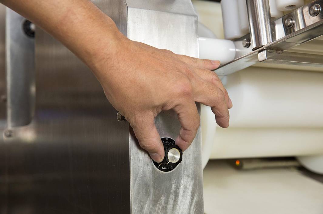 YJ-1520BS こね粉処理機 YJ-1520BS こね粉処理機