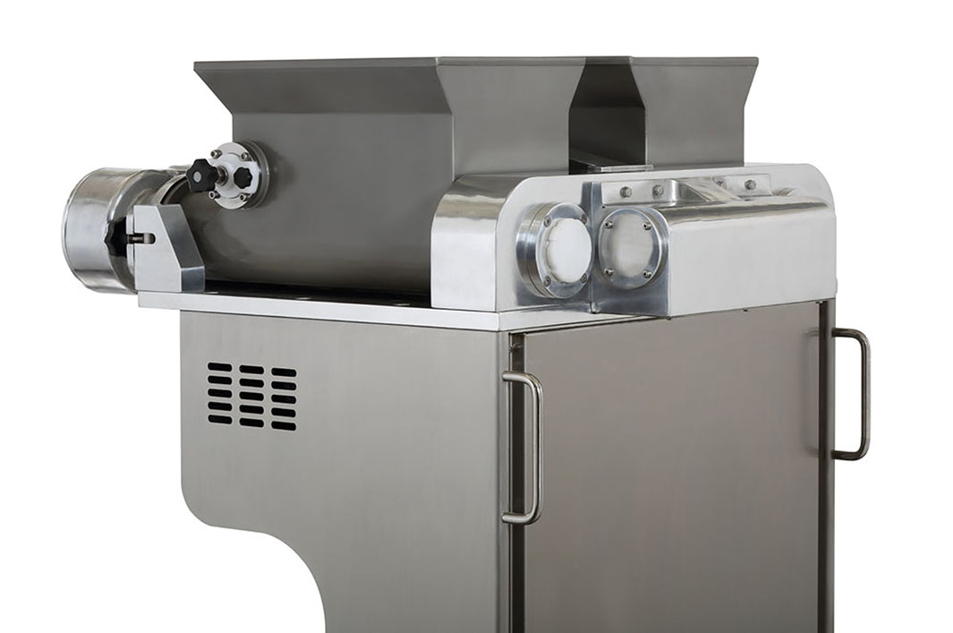 YJ-SE60 DUAL HOPPER FILLING DEPOSITOR YJ-SE60 DUAL HOPPER FILLING DEPOSITOR