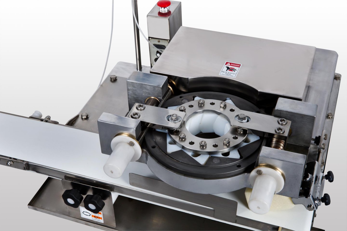 YJ-SW43L TWISTING DIVIDING MACHINE YJ-SW43L TWISTING DIVIDING MACHINE