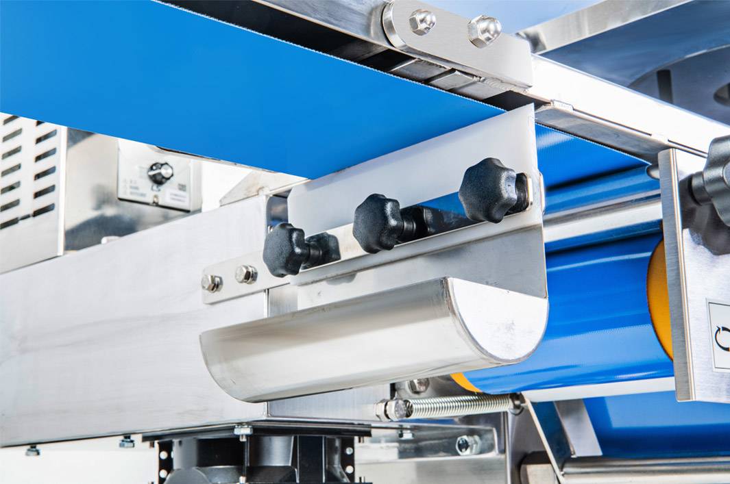 YJ-SW45 分離式捏花機